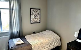 Elegant Apartment In Keflavik