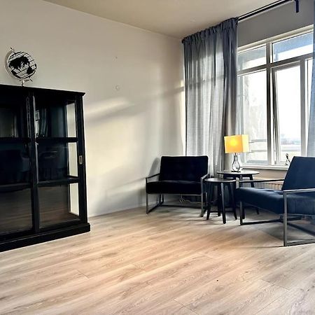Elegant Apartment In Keflavík Extérieur photo